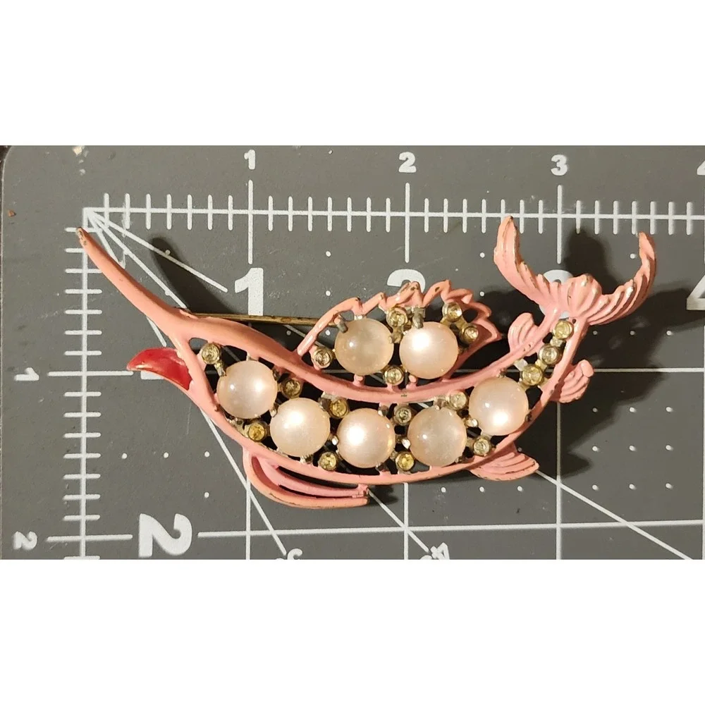 Rare VTG Pink Enamel Swordfish Marlin Brooch Moonstone Rhinestone Nautical READ - Picture 5 of 7